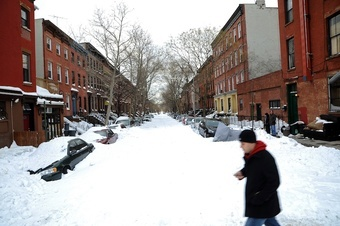 Illustration for article titled This Is How a Snowstorm Became 'Bloomberg's Katrina'